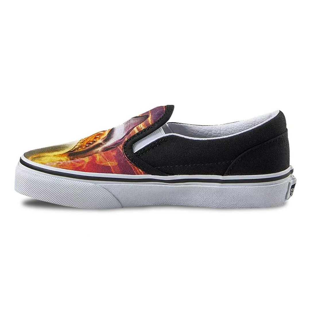 Vans - Kids' (Preschool) Classic Slip-On Shark Sunset Shoes (7Q5GAC7) 2 Vans - Kids' (Preschool) Classic Slip-On Shark Sunset Shoes (7Q5GAC7) - Image 2