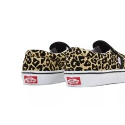 Vans - Kids' (Junior) Classic Slip-On Shoes (4UH8ABS) 8 Vans - Kids' (Junior) Classic Slip-On Shoes (4UH8ABS) -Shoe Sales Store Vans Kids Junior Classic Slip On Shoes 4UH8ABS