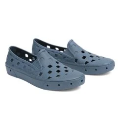 Vans - Unisex Slip-On TRK Shoes (5HF8RV2) -Shoe Sales Store Vans Unisex Slip On TRK Slides 5HF8RV2 4